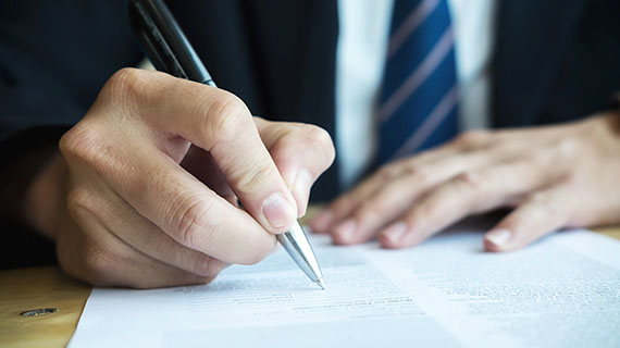 車庫証明の取得にかかる費用 発行手数料や印紙代などから手続き方法も解説