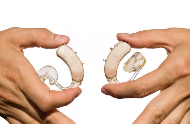 補聴器と集音器 知っておくべき大きな違いとは シニアのあんしん相談室 補聴器案内
