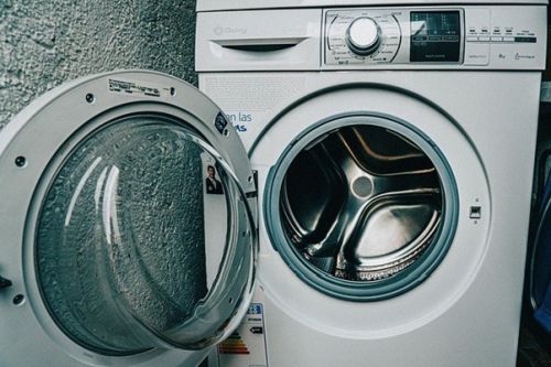 引越し時の洗濯機の取り付けは業者に依頼しよう その理由を解説